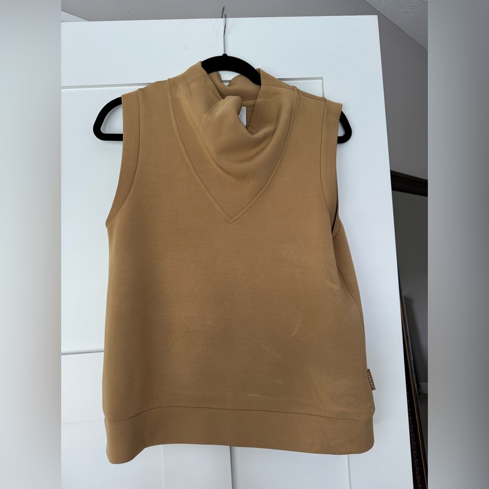 Varley Doublesoft sleeveless cowl neck size XS